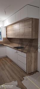 Kuchyńa Dub a biela matt